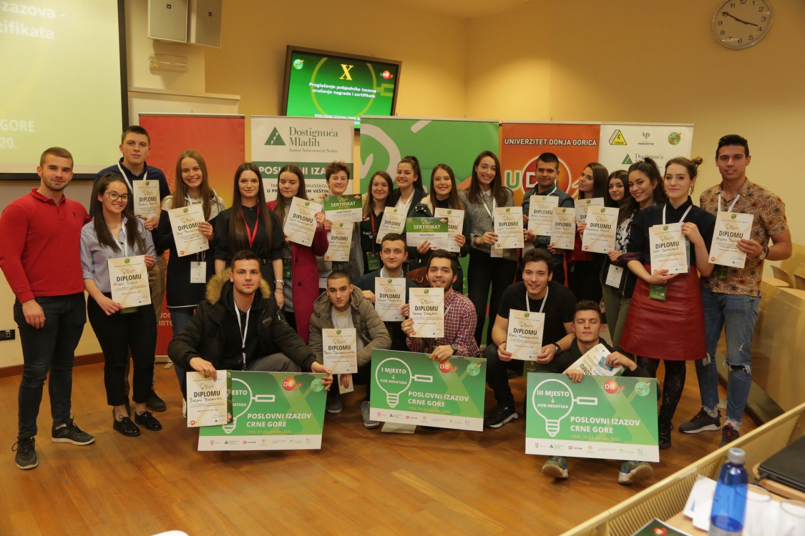 X UDG School of entrepreneurship and innovation for the young